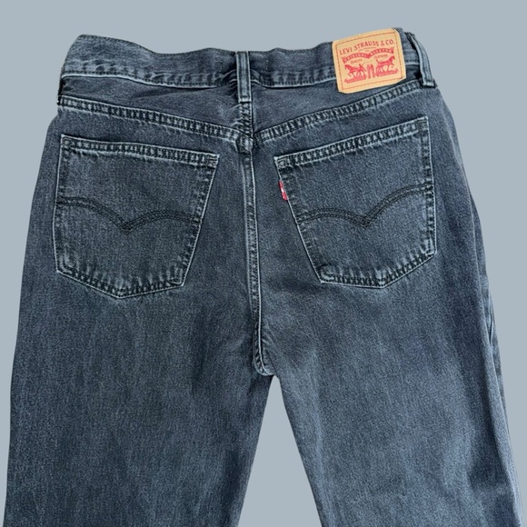 Black Levi’s Low Pro Straight Jeans - Picture 13 of 16